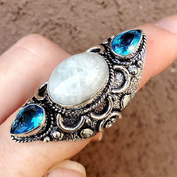 New Rainbow Moonstone & Blue Topaz 925 Silver Statement Ring. - Picture 10 of 15